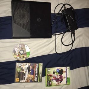 X BOX 360 WITH 3 GAMES